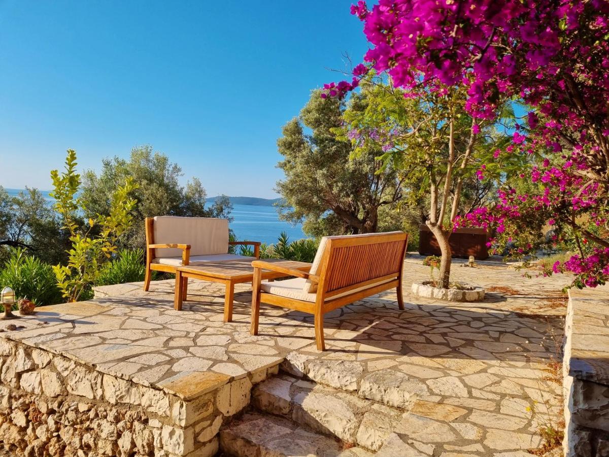 Villa Nautique - Waterfront Sivota  Exterior photo