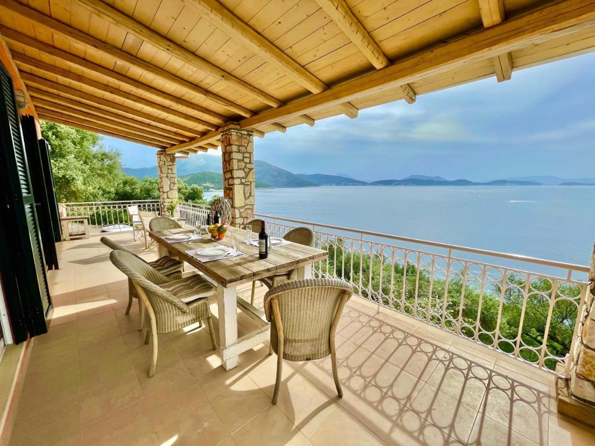 Villa Nautique - Waterfront Sivota  Exterior photo